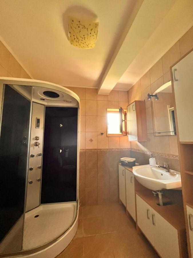Apartamento Casa Mardar Oradea Exterior foto