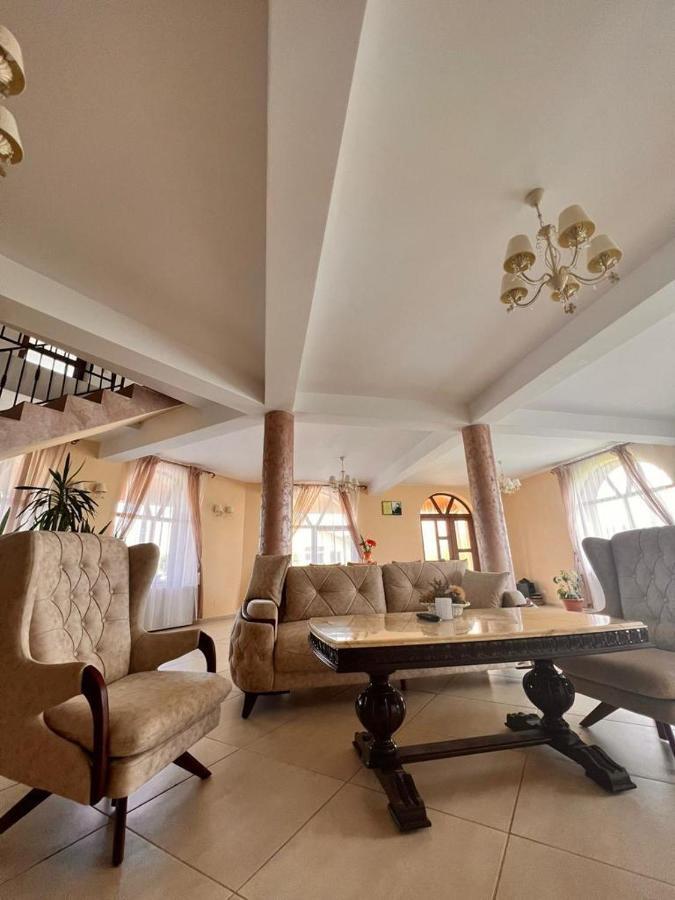 Apartamento Casa Mardar Oradea Exterior foto