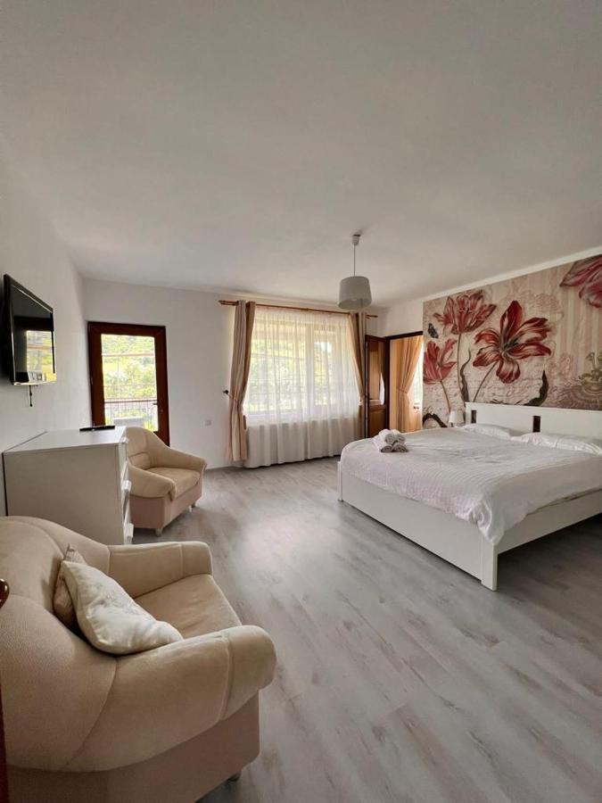 Apartamento Casa Mardar Oradea Exterior foto